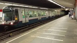 RET Metro 2*Type S Aankomst & Vertrek op Dijkzigt richting Binnenhof