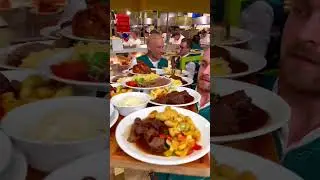 Hardcore Job: Oktoberfest Waiter 🇩🇪🍺💪