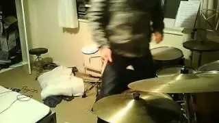 Dan Smith playing gospel chops to an rnb loop