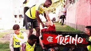 Lucas Paquetá visita o Ninho do Urubu