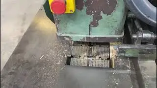 HOU.852 Multirip saw, multi saw, multi blade saw John ABM 1
