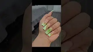 Hawaii Nails