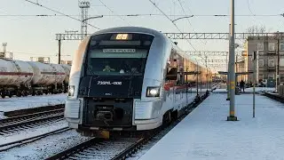 Поезд Вильнюс-Рига на станции Елгава / Vilnius-Riga train in Jelgava station
