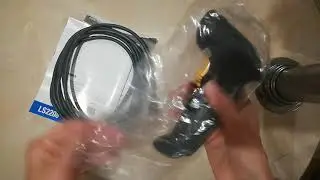 Распаковка Сканер штрих-кода Zebra Motorola/Symbol LS2208 из Rozetka