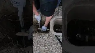 New water Meter shutoff valve replacement #homerepair #plumbingrepair #plumber