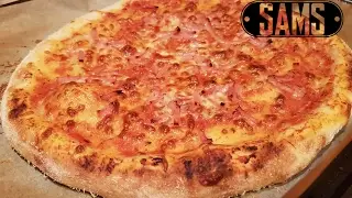 Sam's: Pizza dough opening, topping and baking