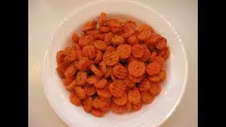 Easy Maple Glazed Carrots with Dill