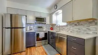 8306 Hemlock Street, Overland Park, KS 66212