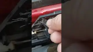 04 Ford Expedition inside door handle repair