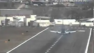B737-300 Risky Landing at Toncontin
