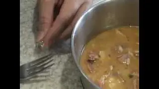 How to put 1 drop vitamin E on dog food