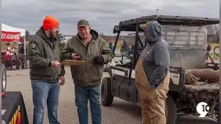 Sportsmen Against Hunger and Jay&rsquo;s Sporting Goods feed hungry families