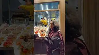 ലോകത്ത് എവിടെ നിന്ന് കഴിച്ചാലും ഈ ടേസ്റ്റ് കിട്ടില്ല🧇🇧🇪 #shorts #food #viral