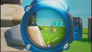 Bakes plays Fortnite on the PlayStation portal.