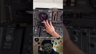 Vinyl Is a Joke Compared to This 👀🔥 Pioneer CMX 3000 (2002) DJ Challenge