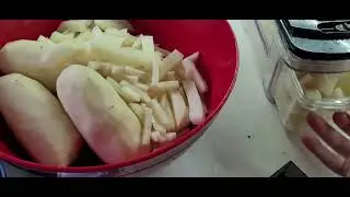 Going Crazy with the New Fullstar Vegetable Chopper, Doing Onions and Potatoes