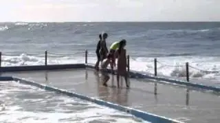 Chain Hanging by the kids at Dee Why Ice Picks Swimming Club