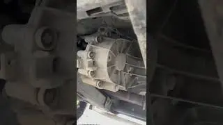 Destroyed 4L60E transmission grinding loudly!