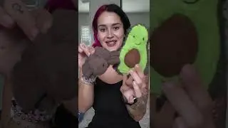 Guess how many jellycats you think we have🙃😂 #travelfamily #packwithme #momlife #jellycat #haul