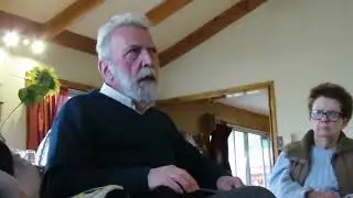 Luis Razeto en Chileuf&uacute;, recordando a Howard Richards.