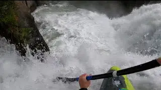 Henry&rsquo;s fork and lower mesa falls kayaking