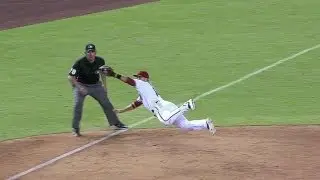 SD@ARI: Prado soars for unbelievable game-saving grab