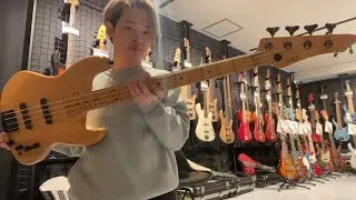 フォデラNYCのプロトタイプ(?)が入荷した！激ヤバ【Fodera / pre-1993 NYC EMPIRE 4st NAT】
