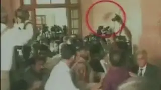 Shoe hurled at former President Musharraf