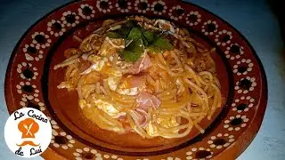 Spaghetti Rojo con Jamón y Queso Oaxaca Delicioso