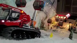 Dameuse PistenBully en pleine action sur la maquette de Serre Chevalier Vall&eacute;e !