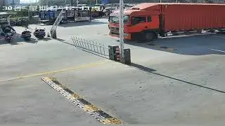 Automated gate malfunction in Henan, China