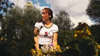 Tradycyjne bukiety na święto Matki Boskiej Zielnej - skrót - wersja z audiodeskrypcją