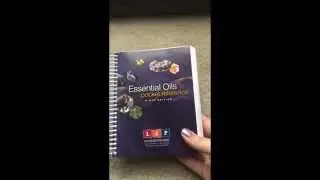 How To Use the Essential Oils Pocket Reference