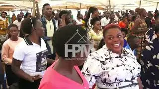 Non-stop praise (Hot Praise)