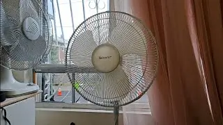 Cheap Late 2000s Breeze'n stand fan