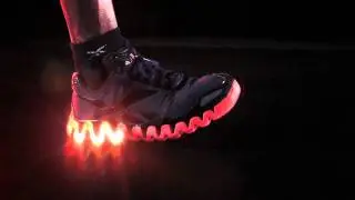 ZIG TECH - Reebok