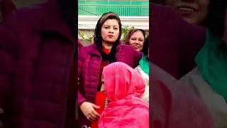 kanwal Shauzab is at protest with her team PTI Women Wing#imrankhan #pti
