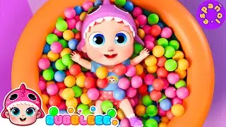 &iexcl;Vamos al Parque Infantil! 🎉 + M&Aacute;S | Bubbleee en Espa&ntilde;ol | Canciones Infantiles