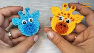Left Handed Crochet Giraffe Head Applique