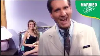 A Shoe Emergency! | Married With Children