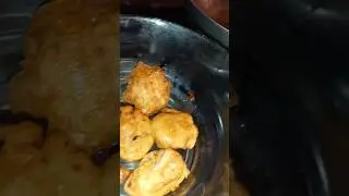 crispy pakora.#shorts#shortsvideo#ytshorts#shortsfeed#trending#foodies#homemade#pokora#reciipe#