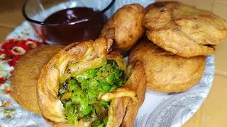 “कचौरी नहीं, क्रंच का तूफ़ान 🔥 | शाही लच्छा मटर कचौरी”  #viral #trending