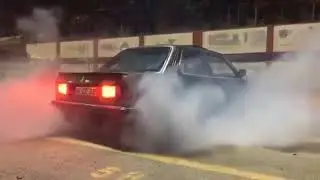 BMW E30 LASTİK YAKMA