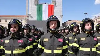 GIURAMENTO DI 800 ALLIEVI VIGILI DEL FUOCO A L'AQUILA