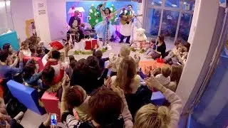 SPECTACLE DE NO&Euml;L ECOLE ET CRECHE ESCALE EN JAMA&Iuml;QUE