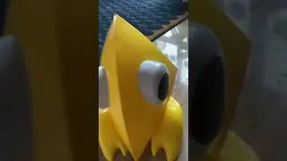 I got the official Yellow rainbow friends mystery box!