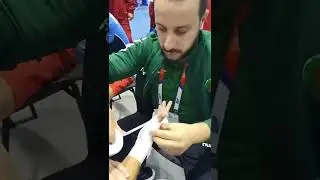 bandage professionnel pour un boxeur. (compétition internationale)