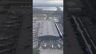 flying all over London' airport with largest airlines in the uk 🇬🇧