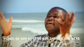 FR ANDY NZIKU DANS PELERIN