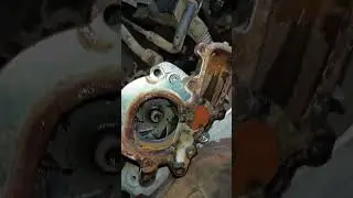 Toyota Hiace Cleaning EGR,Replace Drive belt,,Replace water pump,replace top cover gasket